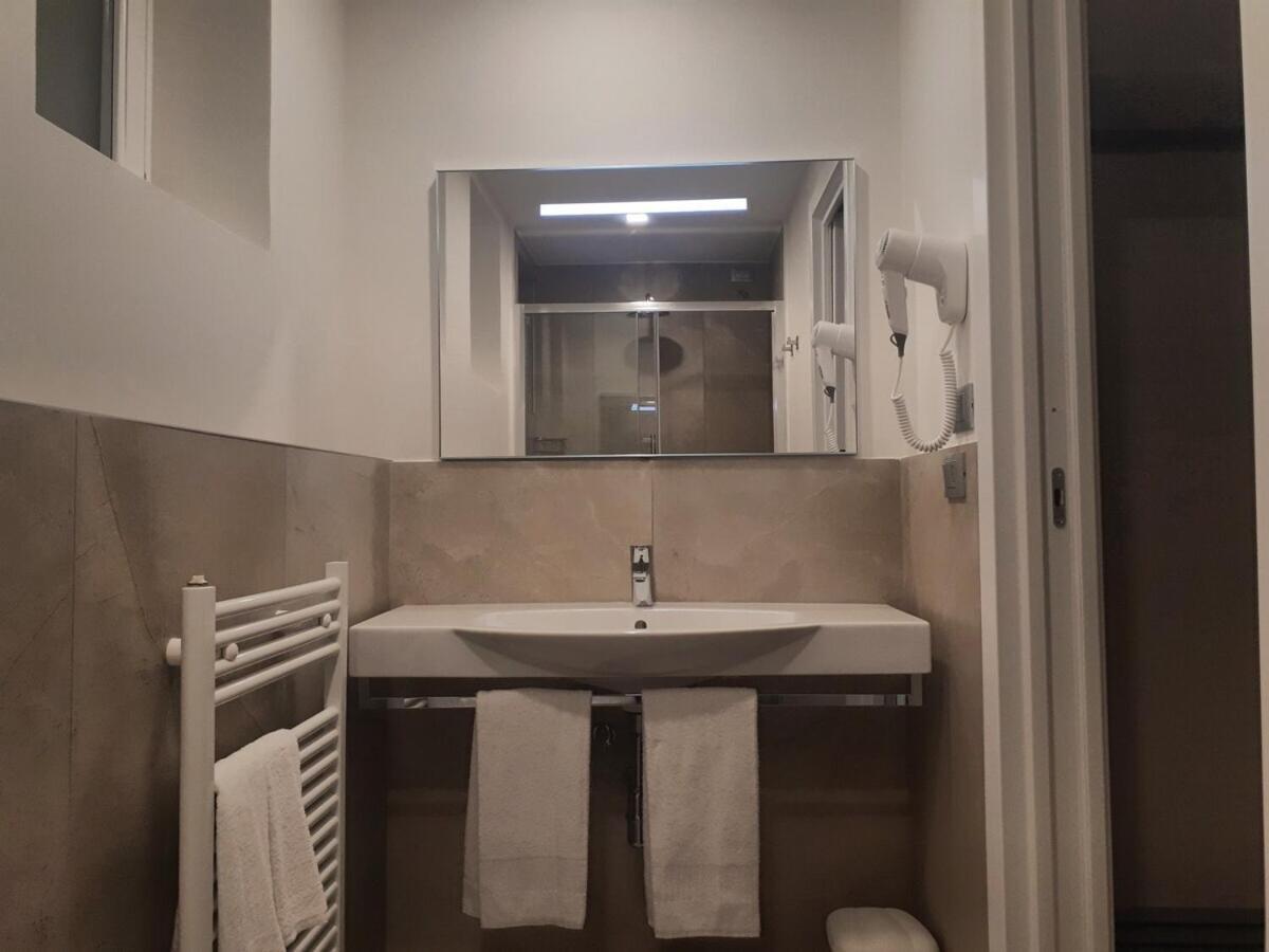 Smart Apartment Sei Chiese - Twa Boloňa Pokoj fotografie