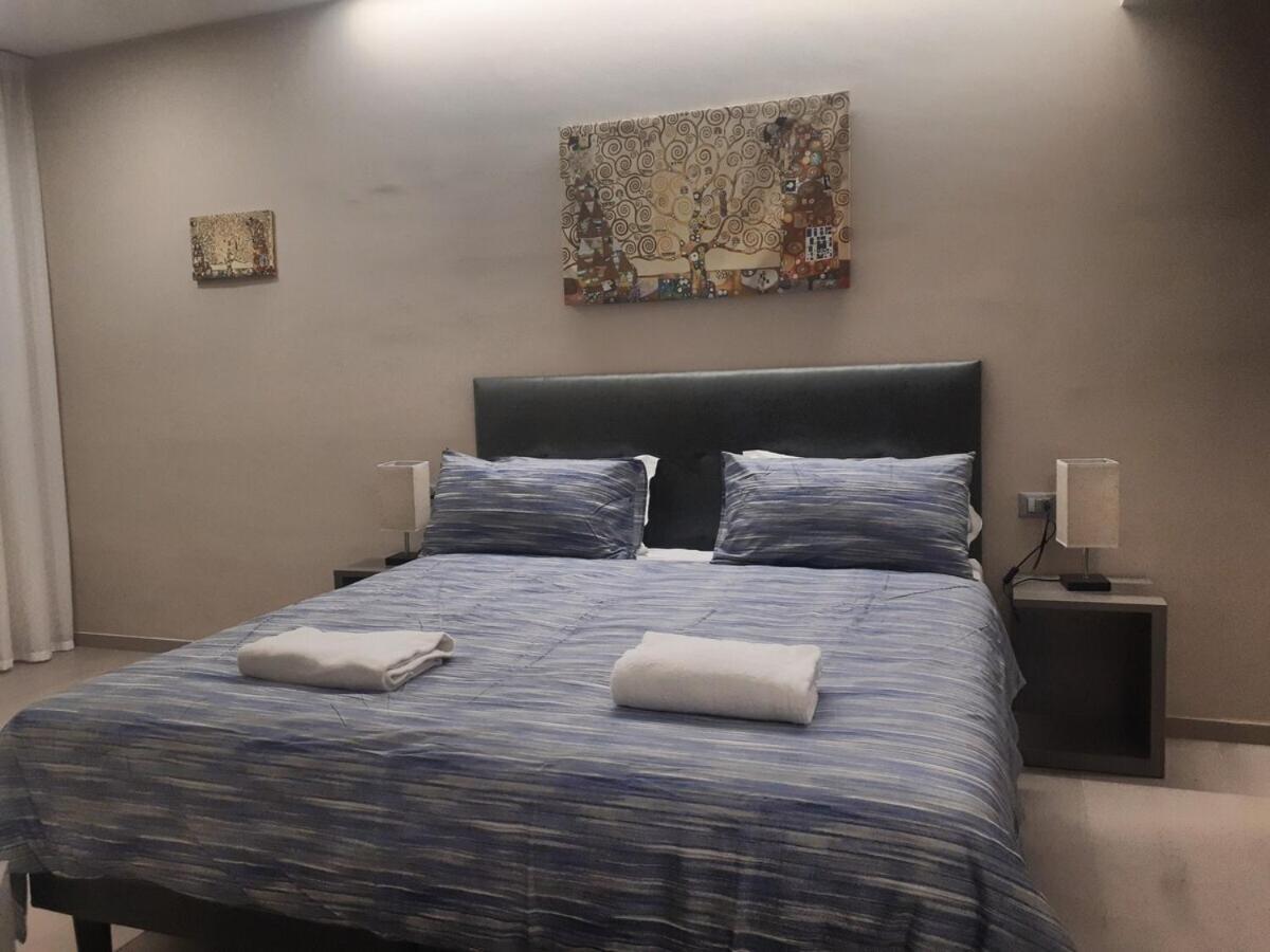 Smart Apartment Sei Chiese - Twa Boloňa Pokoj fotografie
